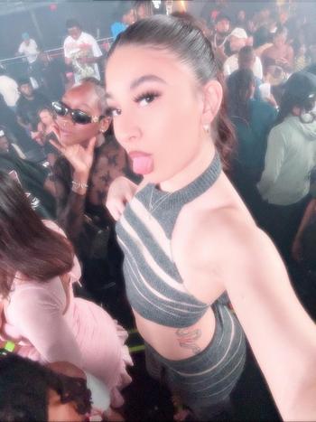 Starr, 21  female escort, Tulsa